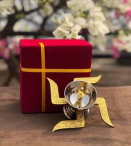 NIVRUTTI Swastik Brass Akhand Diya for Puja with Gift Box, Gold & White Akhand Diyas Pooja Room Decoration, Return Gift & House Warming Gift PACK OF 1 - Image 3